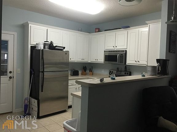 4th image of 1118 Southbend Dr