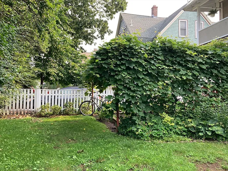 30 Falmouth St #1 — Photo 12