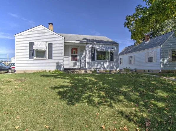 1332 W Marietta St, Decatur, IL 62522