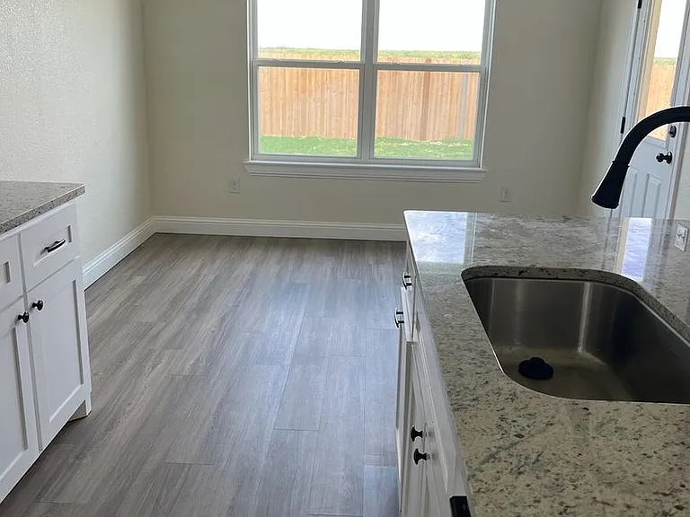 2338 Old Ironsides Rd — Photo 10