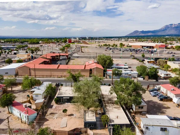 6720 Cochiti Rd SE, Albuquerque, NM 87108