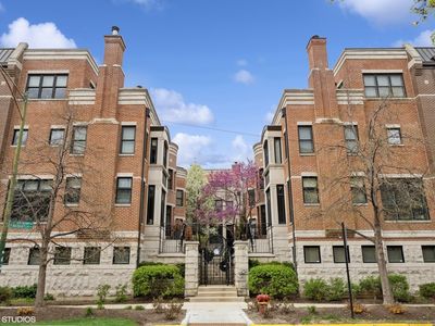 2324 W Wabansia Ave APT 5, Chicago, IL, 60647