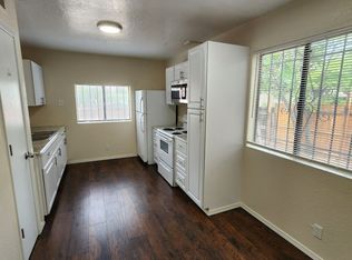 505 Princeton Dr SE #A-B, Albuquerque, NM 87106
