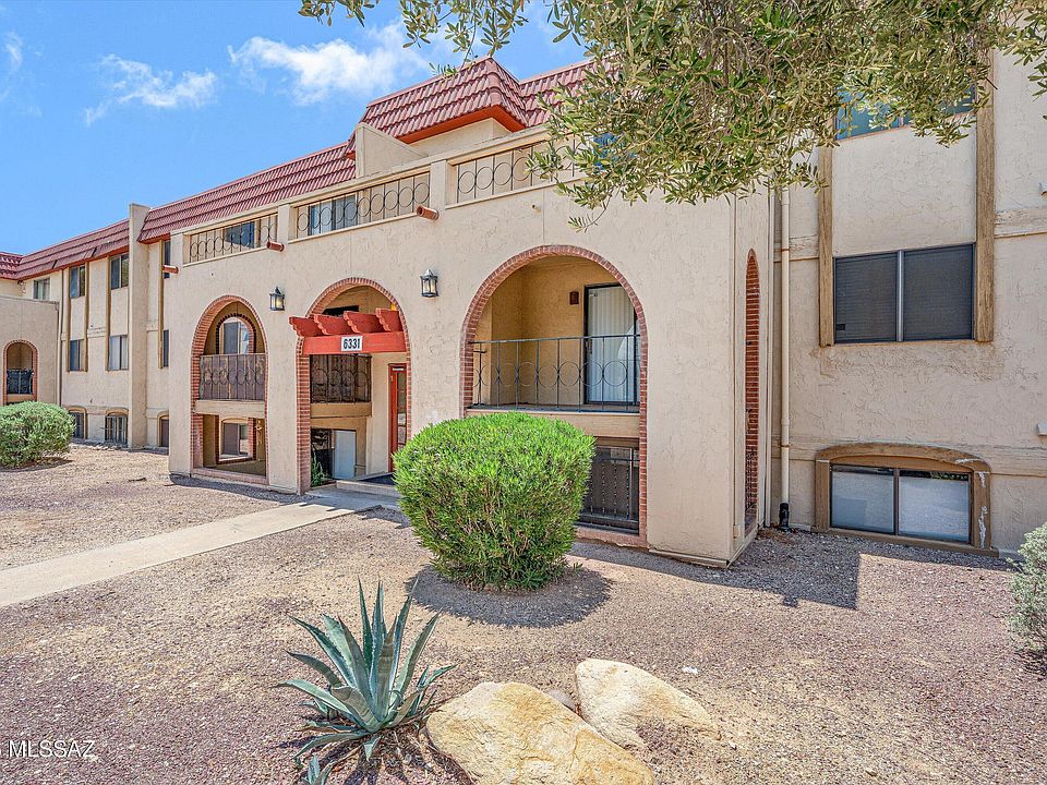 1st image of 6331 N Barcelona Ct Unit 924