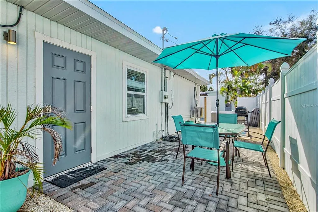 1 bed, 1.0 bath, 431 sqft, $2,000 — Photo 1
