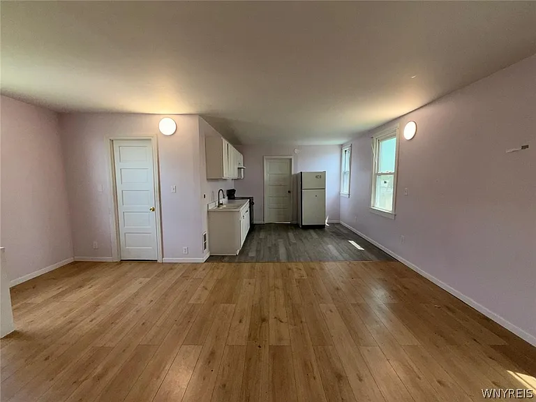 769 19th St #UPPER — Photo 5