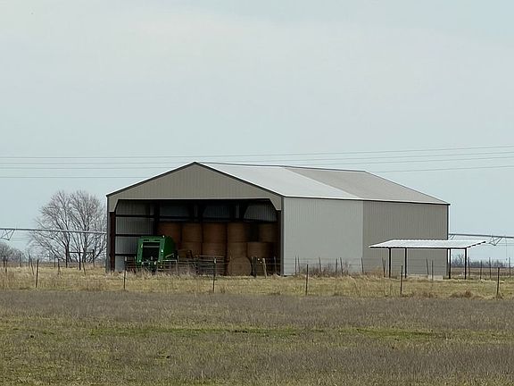 4th image of 17765 Pembrook Rd
