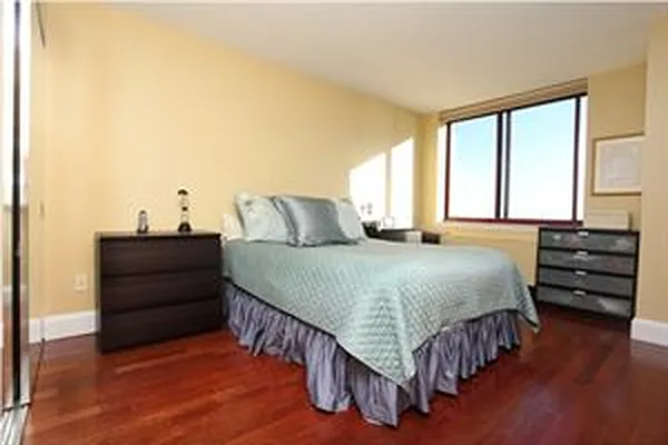 Sold by Douglas Elliman | media 8