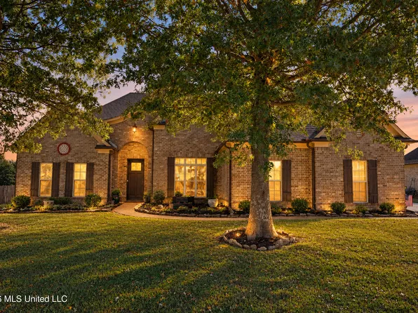 8186 Heatherstone Dr, Olive Branch, MS 38654
