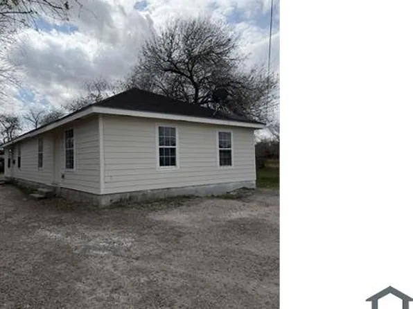 913 W Point Rd #1, Corpus Christi, TX 78416