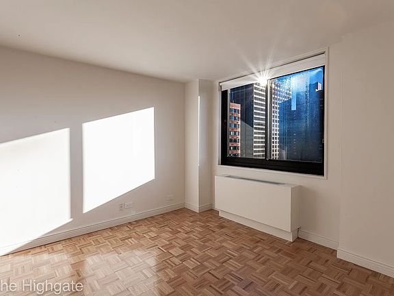 4th image of 182 E 95th St APT 29C