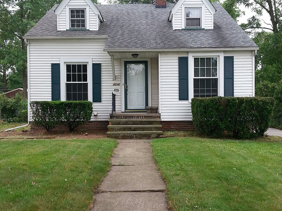 1st image of 4316 W 210th St