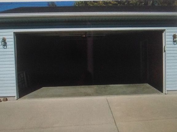 Huge 720 sq ft garage