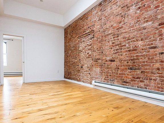 5th image of 457 Chauncey St #4A