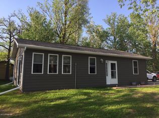 2273 Oak Harbor Dr NW, Baudette, MN 56623
