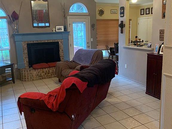 2nd image of 108 Redondo Dr