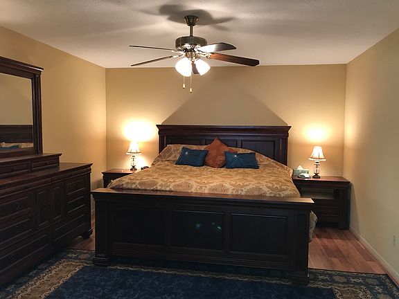 3rd image of 5319 Windy Lake Dr