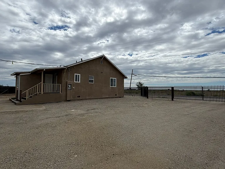 4410 S Holt Rd — Photo 3