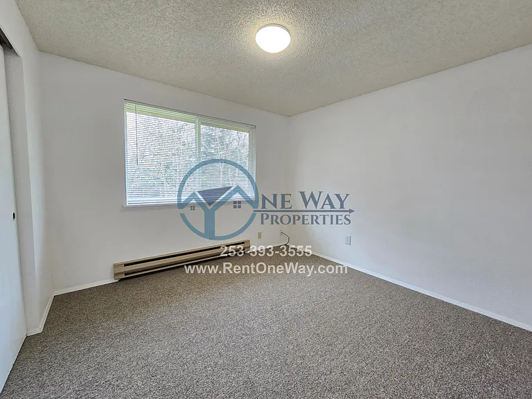 814 196th St E — Photo 5