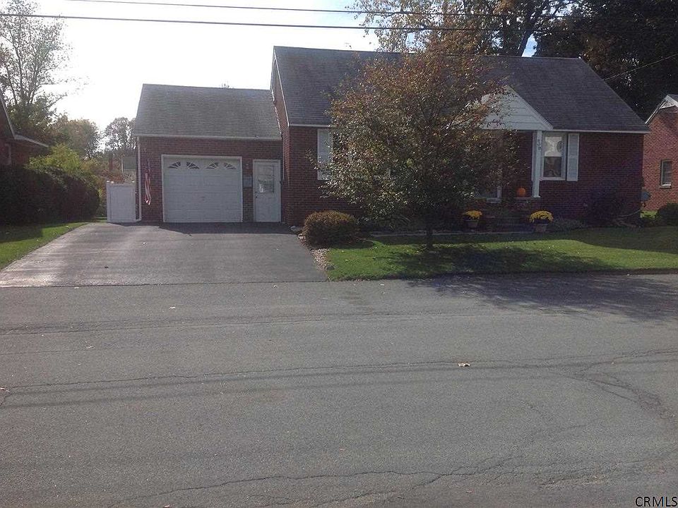 1st image of 36 Bosher Dr