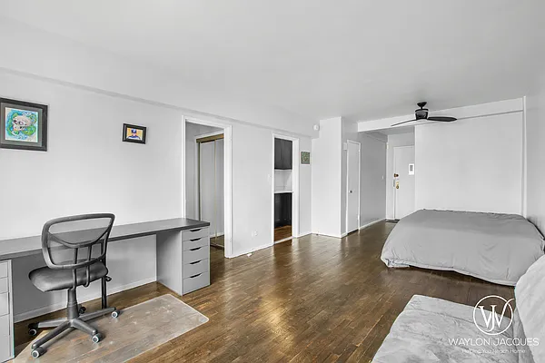 Rented by Compass | media 16