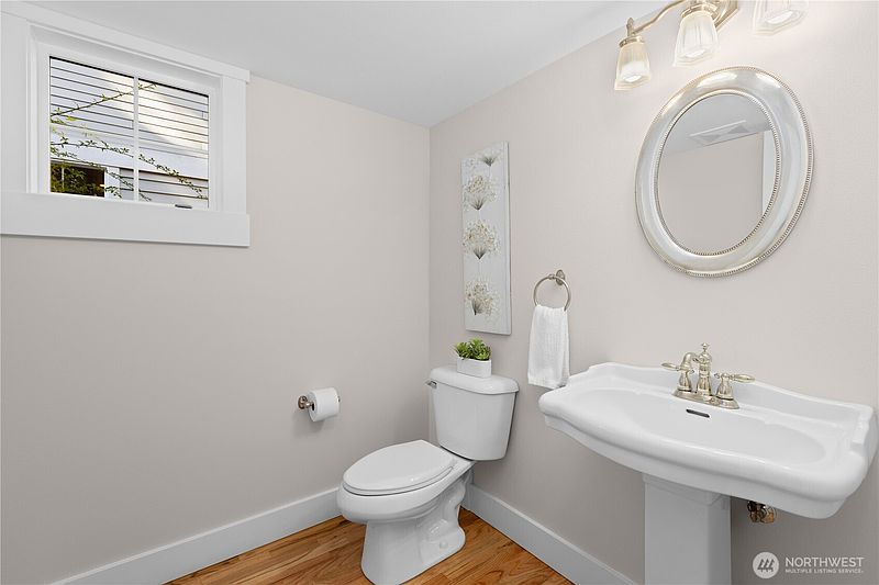 5th image of 2743 NE 103rd Street