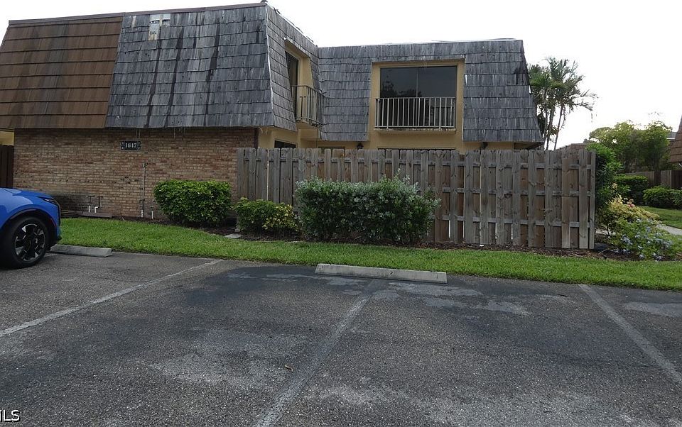 1st image of 1647 Park Meadows Dr APT 2