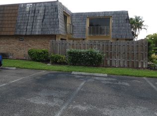 1647 Park Meadows Dr APT 2, Fort Myers, FL 33907