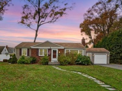 45 Hamden Rd, Cranston, RI, 02920