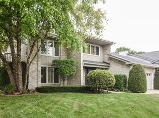 1300 Whitney Ln, Buffalo Grove, IL 60089