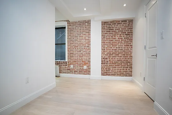 Rented by Corcoran | media 8