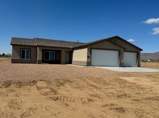 4789 W Crystal Dr, Golden Valley, AZ 86413