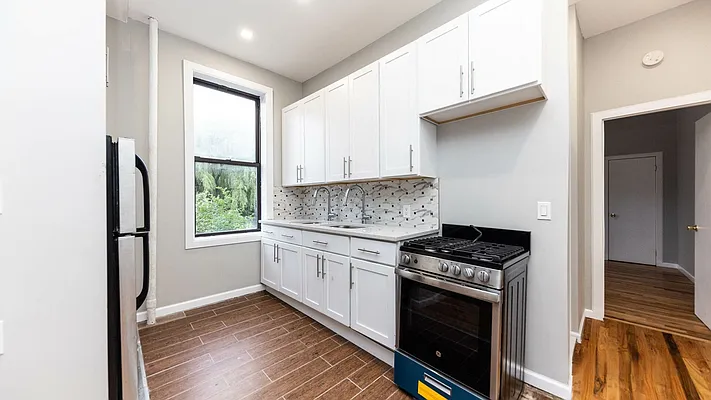 Rented by RBM Management | media 5