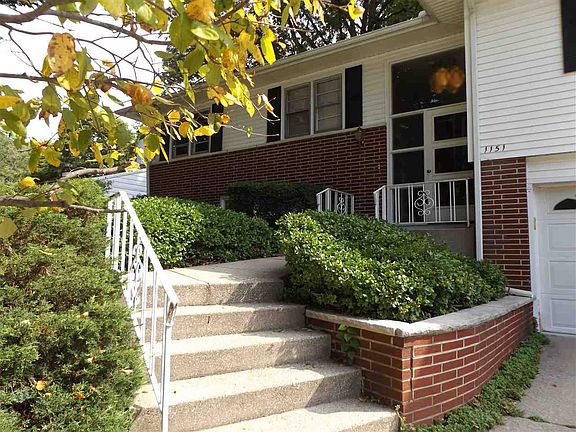 2nd image of 1151 Echo Dr