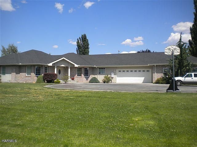 1st image of 667 Old Naches Hwy