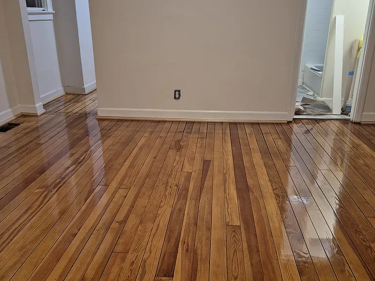 330 Lilienthal St — Photo 14