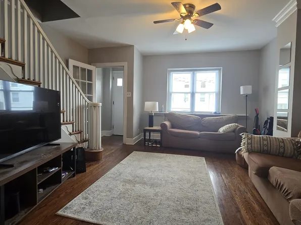 138 Levering St, Philadelphia, PA 19127