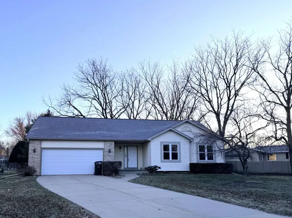 10 Wynbrook Cir, Madison, WI 53704