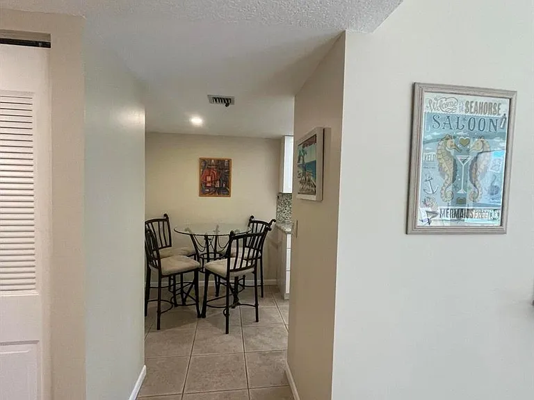 450 Egret Cir #9203 — Photo 6