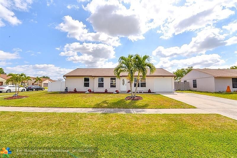 1st image of 8054 Rose Marie Cir