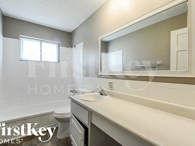 6176 Silver Fox Dr — Photo 12