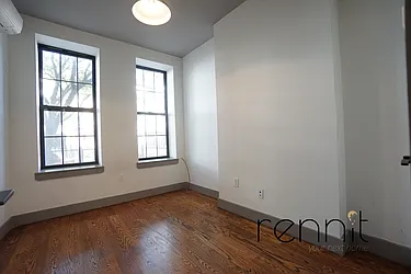 Rented by Rennit Inc.