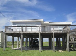 245 Beachfront Dr, Matagorda, TX 77457