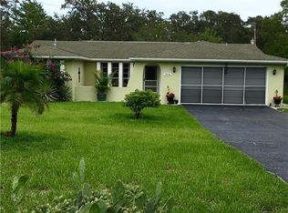 9936 Grove Dr, New Port Richey, FL 34654