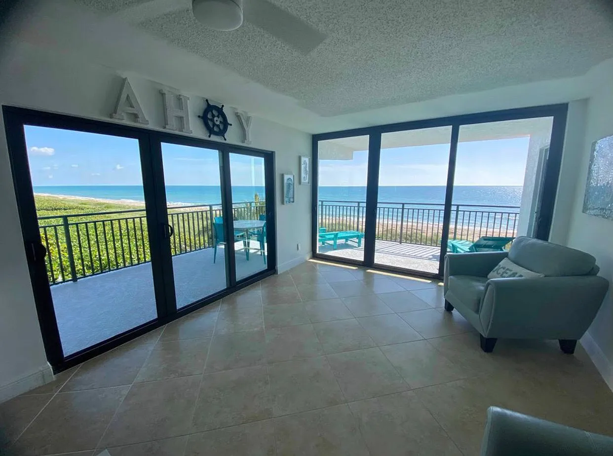 1010002 S Ocean Dr — Photo 4