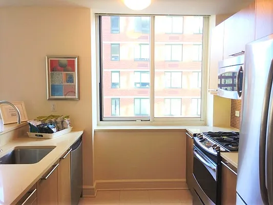 Rented by Windsor Property Management | media 3