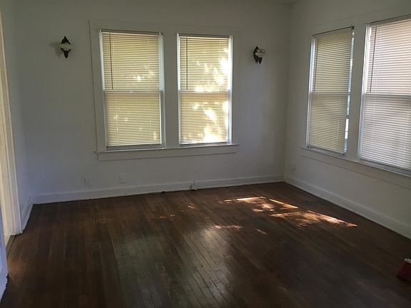 4th image of 3510 W Travis St