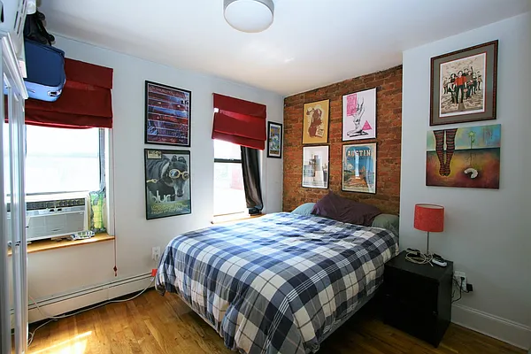 Rented by R New York | media 21
