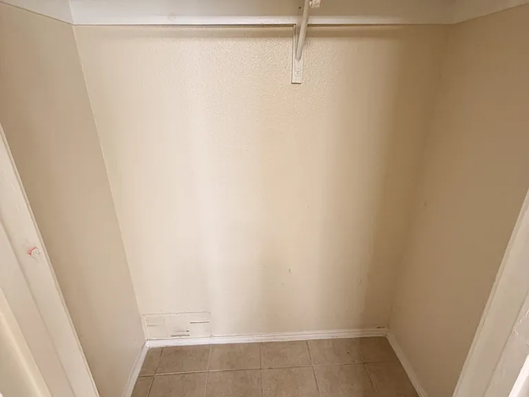 808 W Olmos Dr — Photo 25