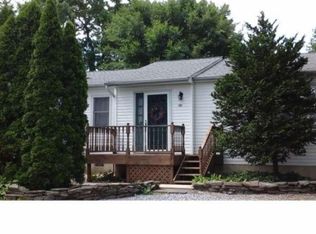 197 Fostertown Rd, Lumberton, NJ 08048